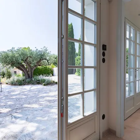 Reveille By One-villas *